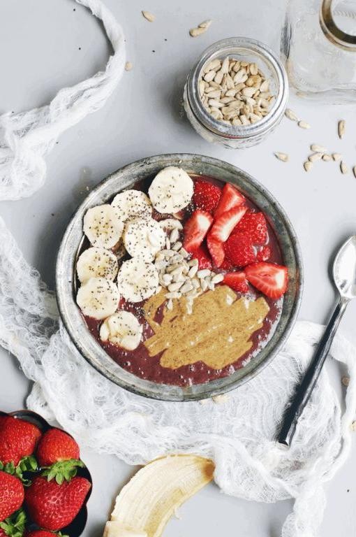 Acai Bowl with Almond Butter and Chia Seeds