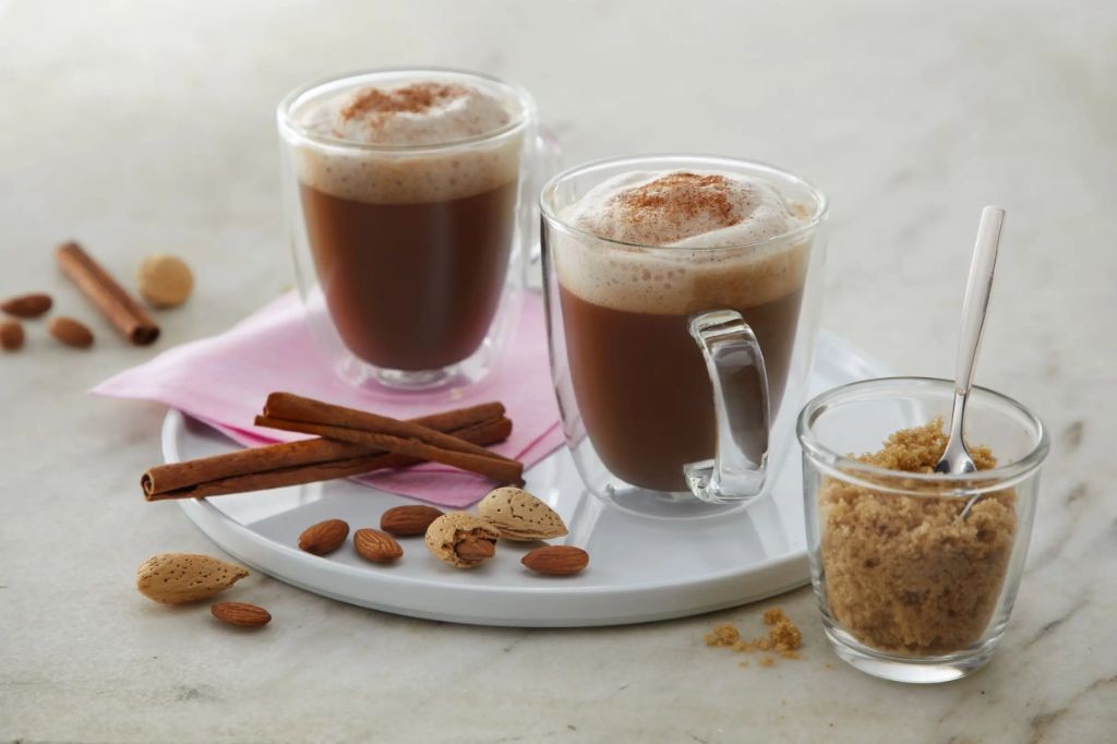 Almond Milk Cinnamon Latte