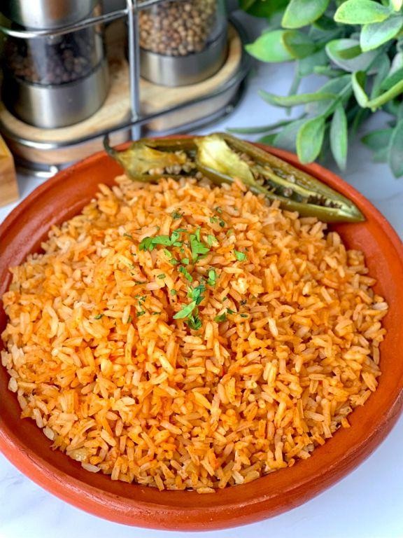 Authentic Mexican Rice (Arroz Rojo)