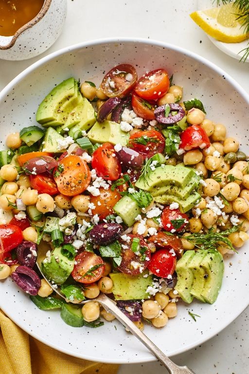 Avocado and Chickpea Salad with Cilantro