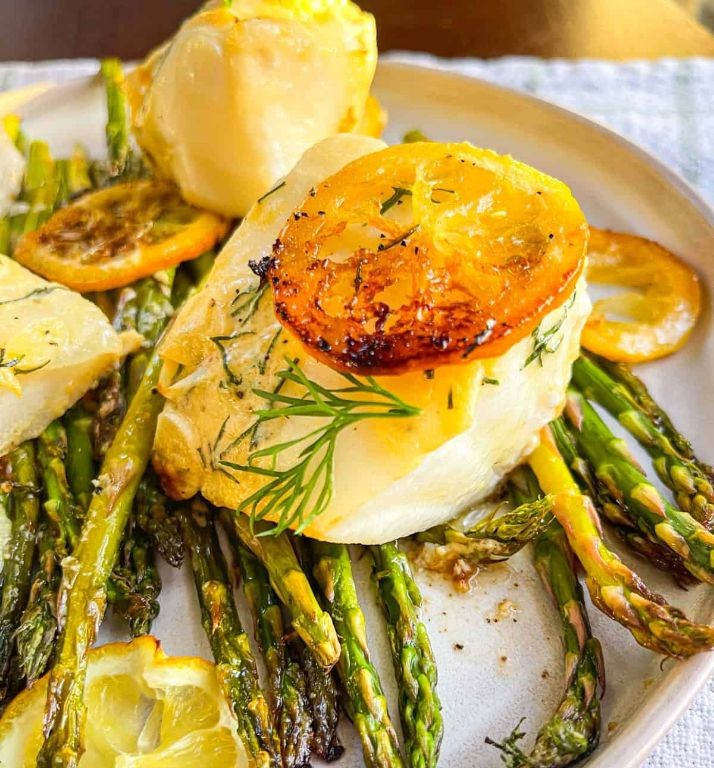 Baked Chilean Sea Bass with White Wine and Herbs
