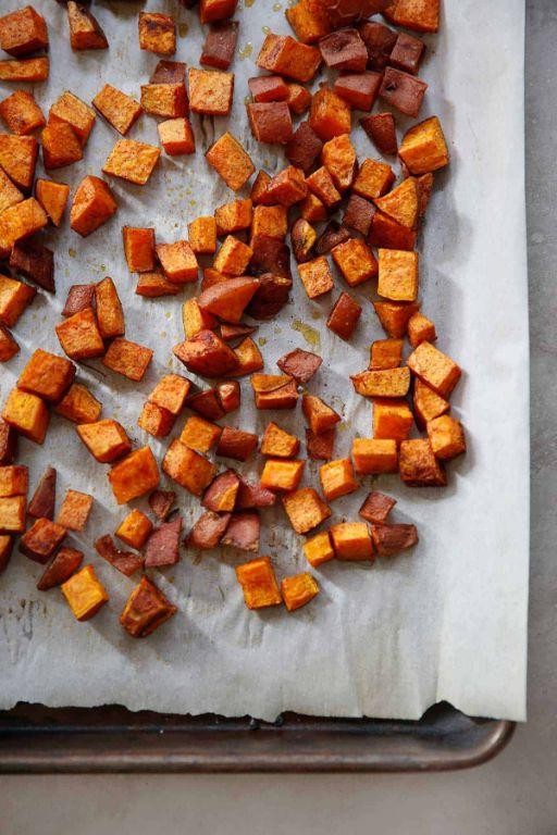 Baked Sweet Potatoes with Cinnamon and Olive Oil