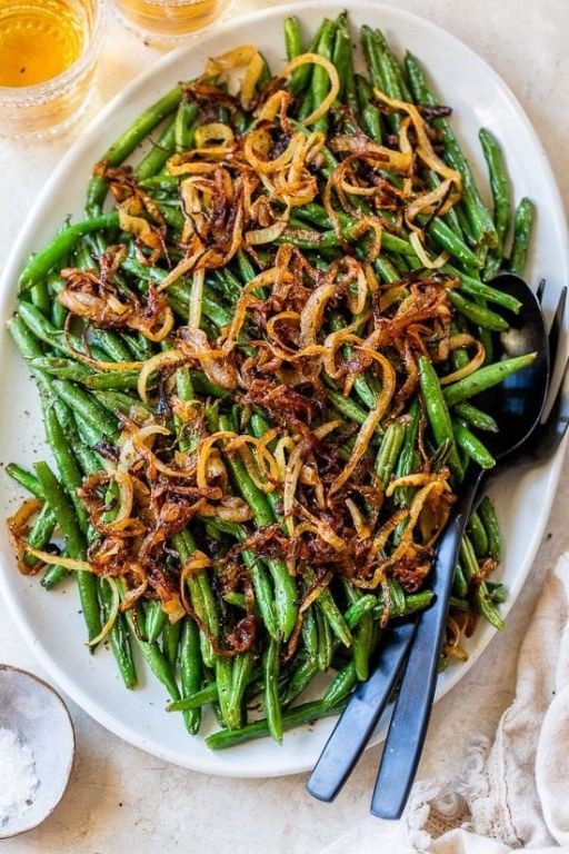Balsamic Glazed Green Beans with Caramelized Onions