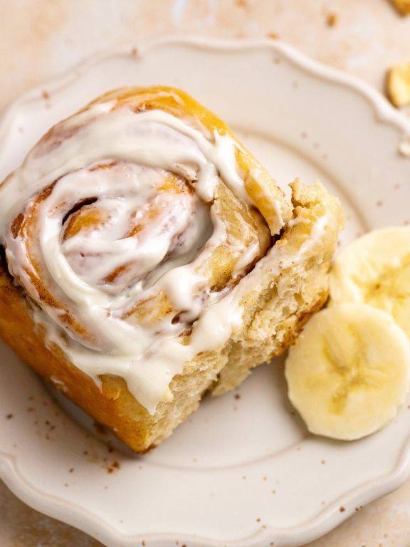 Banana Flour Cinnamon Rolls
