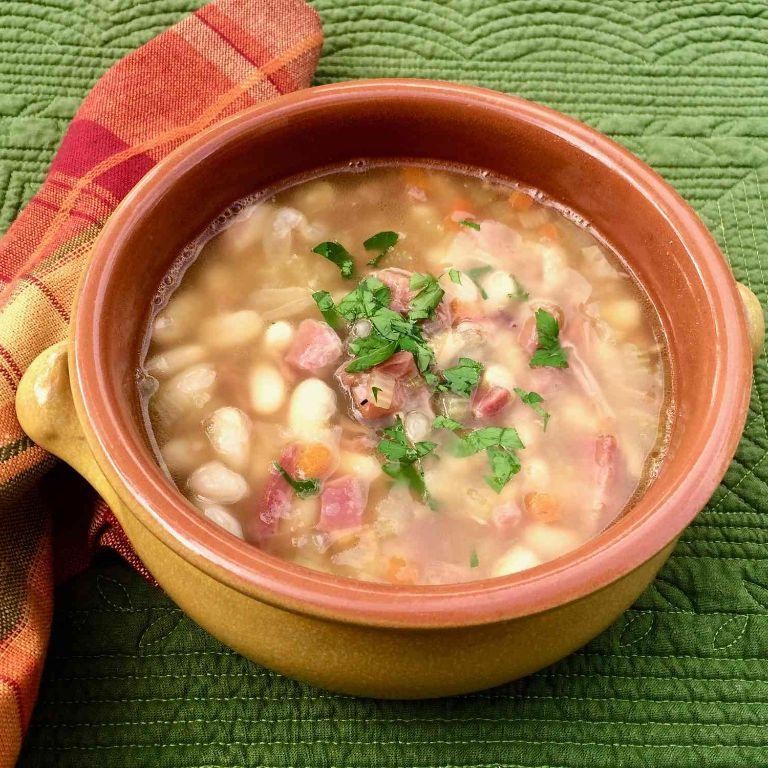Bean Soup with Ham Bone