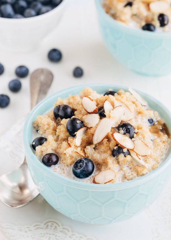 Blueberry Quinoa Porridge