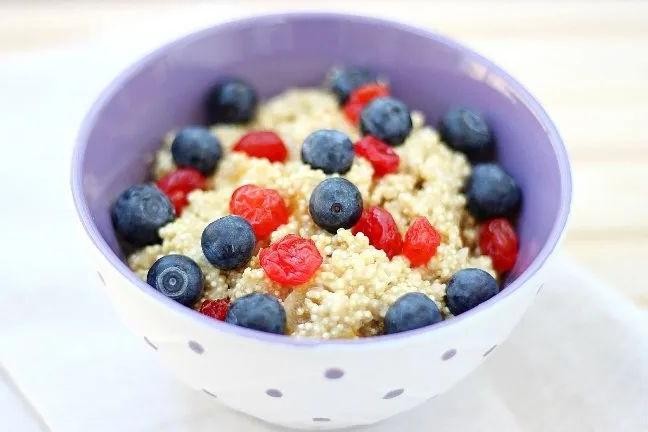 Blueberry and Quinoa Baby Cereal