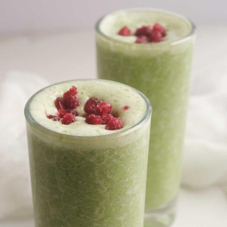 Broccoli Smoothie with Hidden Veggies