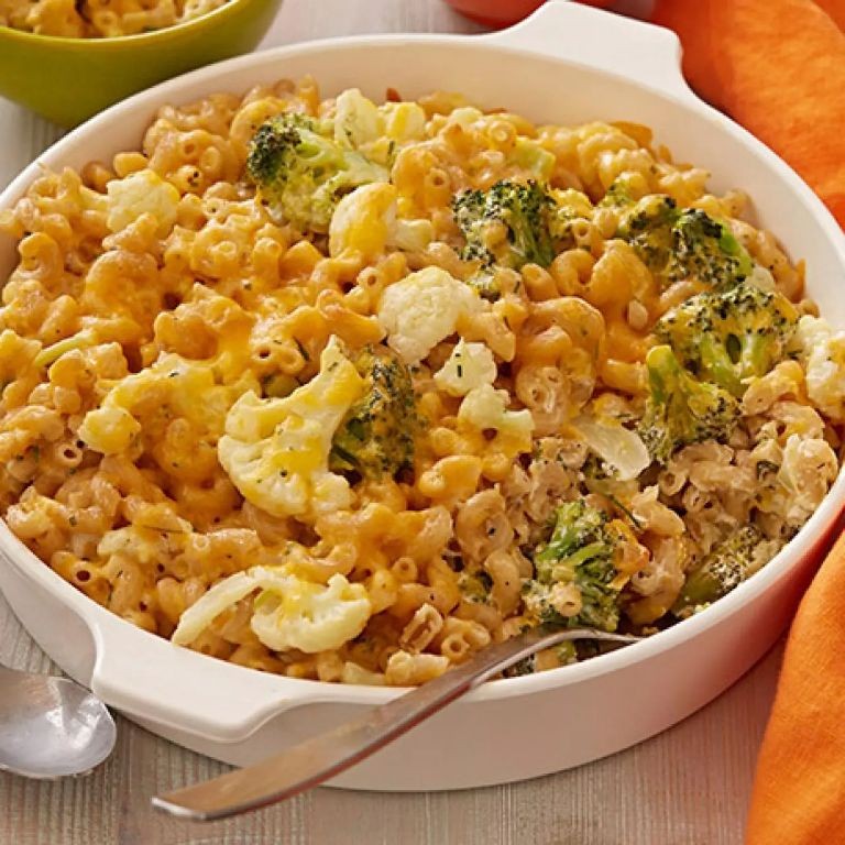 Broccoli and Cauliflower Baked Macaroni and Cheese