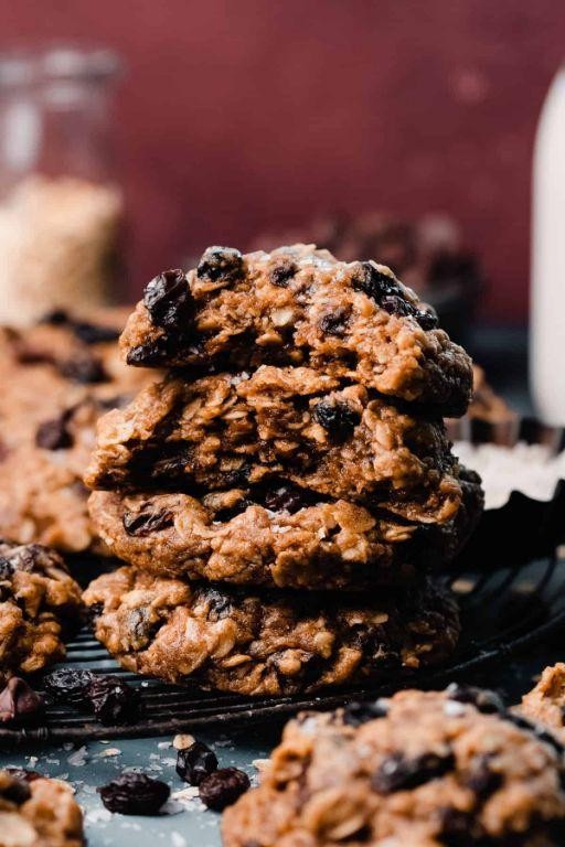 Brown Butter Oatmeal Raisin Cookies
