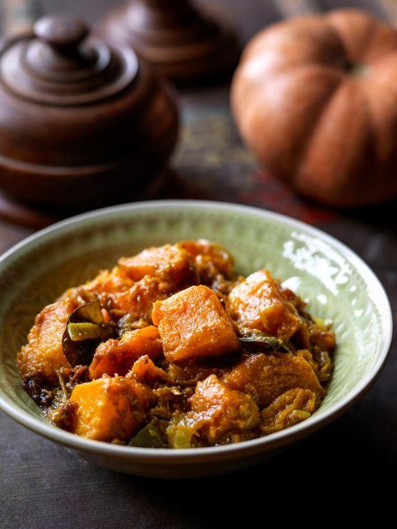 Burmese Pumpkin Stew with Chickpeas