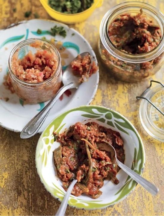 Burmese Tomato Chutney with Tamarind