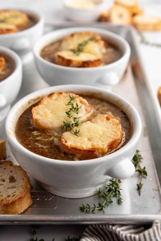 Caramelized French Onion Soup with Baguette Slices