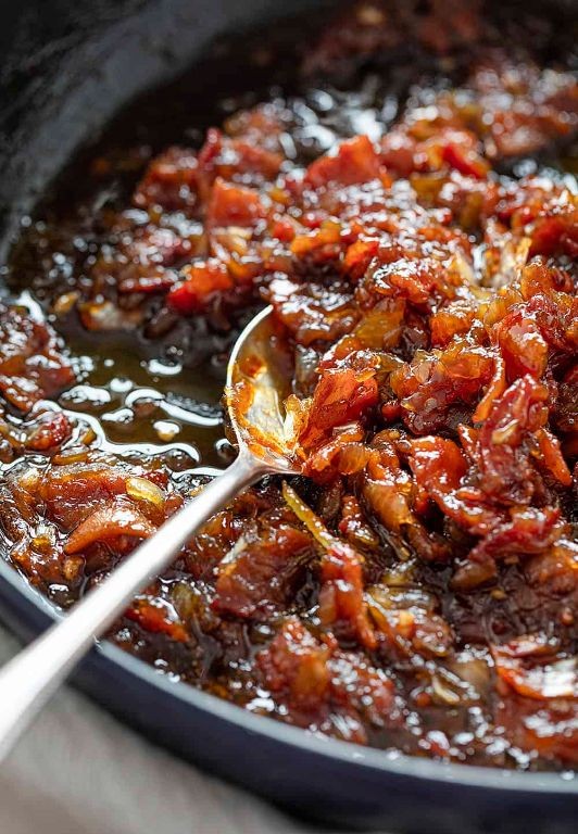 Caramelized Onion and Bacon Relish