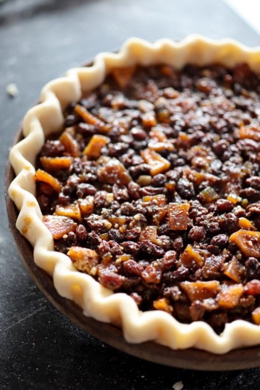 Caramelized Pecan Mincemeat Pie