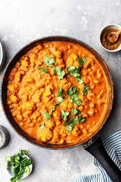 Cauliflower and Chickpea Curry