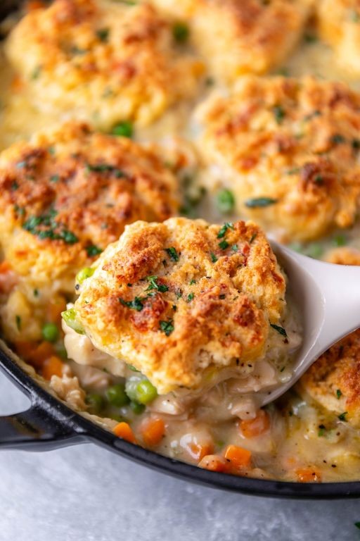 Cheesy Garlic Chicken and Biscuit Skillet