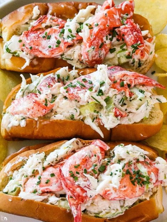 Cheesy Lobster and Crab Roll