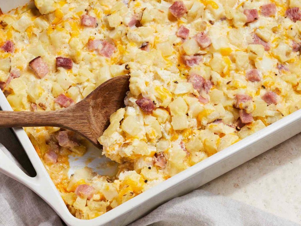 Cheesy Potato and Ham Casserole