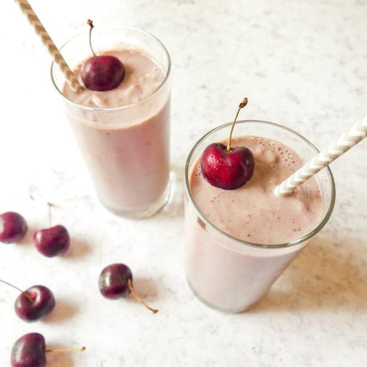 Cherry Almond Weight Watcher Smoothie