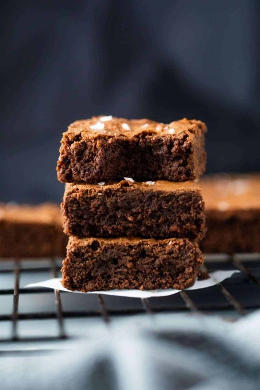 Chickpea Flour Brownies with Walnuts