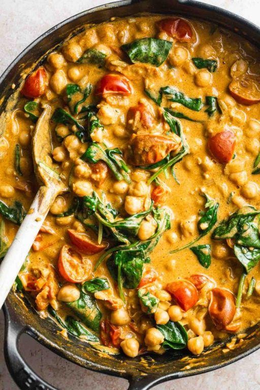 Chickpea and Spinach Curry