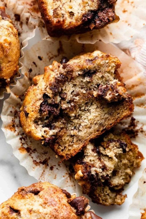 Chocolate Chip Banana Bread with Cinnamon Streusel