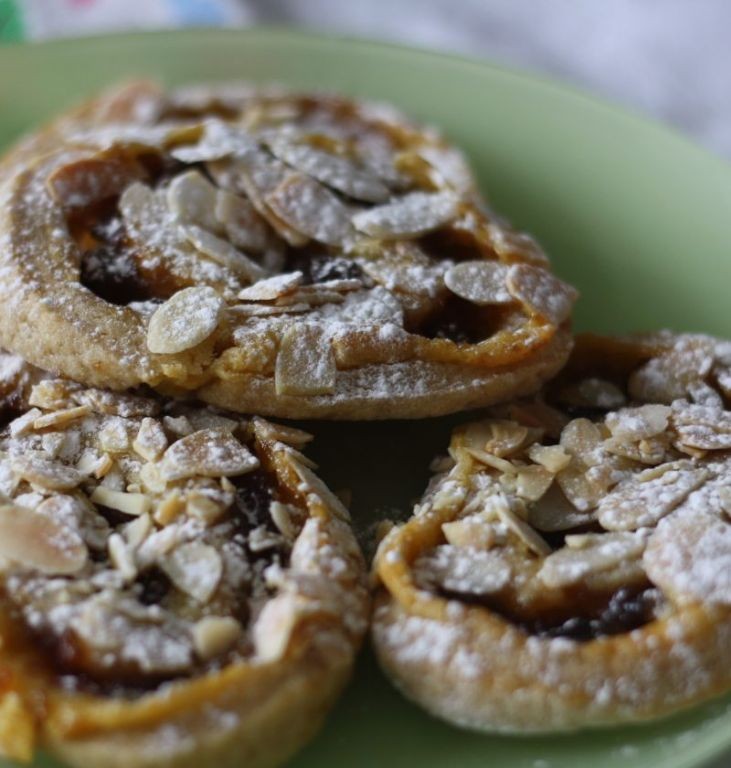 Chocolate Swirl Mincemeat Pie