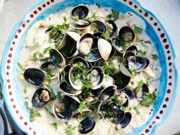 Clams Casino Risotto with White Wine and Peas