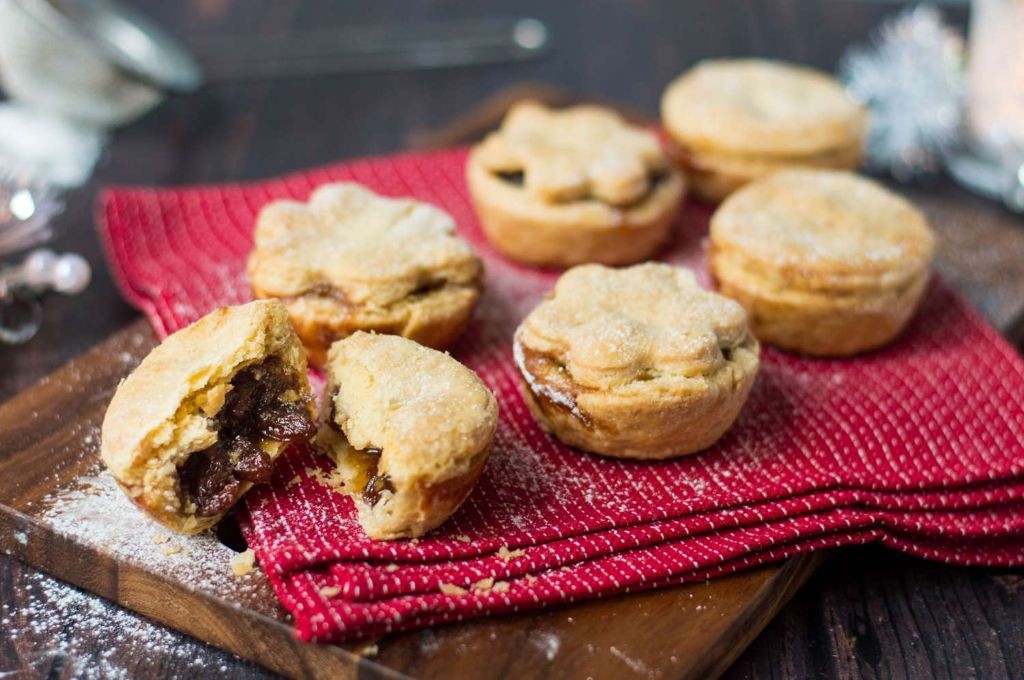 Classic British Mincemeat Pie