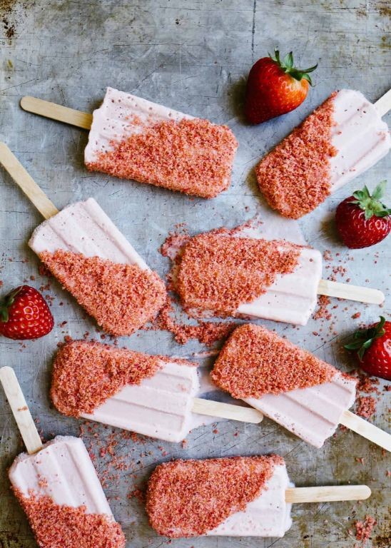 Classic Strawberry Popsicles