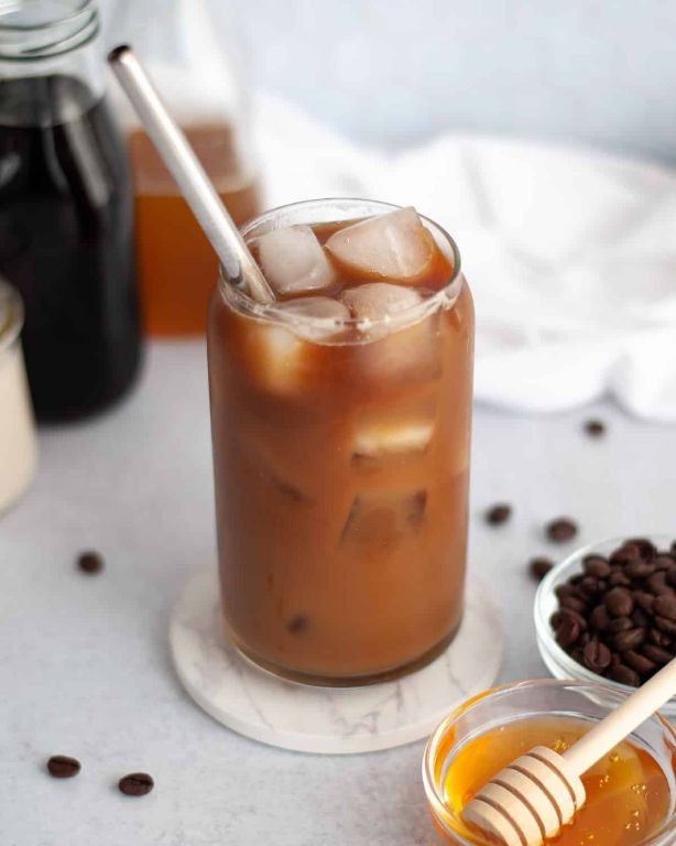 Cold Brew Coffee with Almond Milk