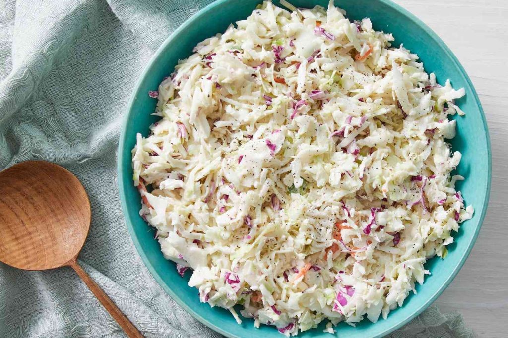 Coleslaw with Creamy Buttermilk Dressing