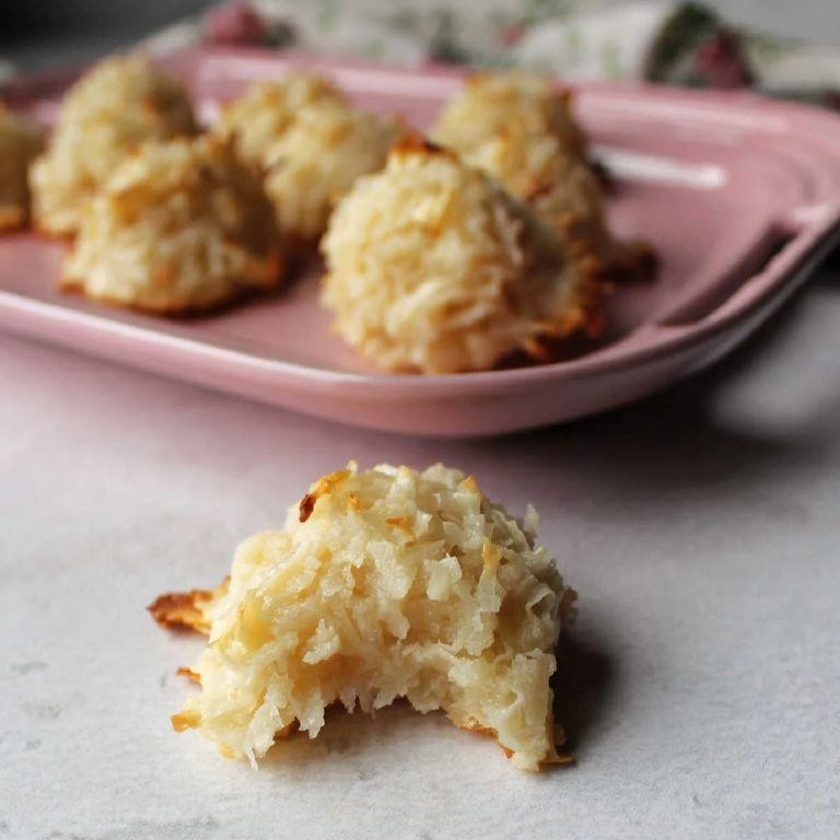 Condensed Milk Coconut Macaroons