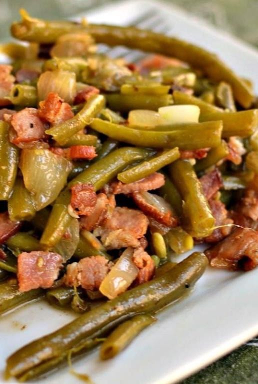 Country-Style Green Beans with Bacon