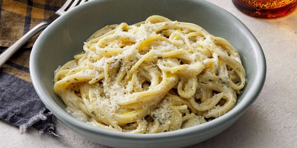 Creamy Garlic Milk Pasta