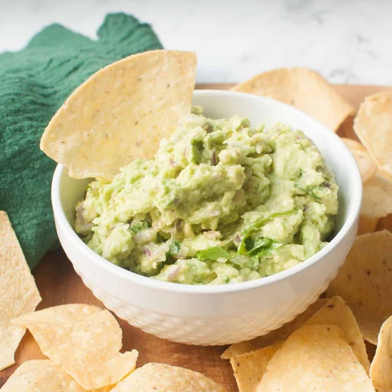 Creamy Qdoba-Style Guacamole