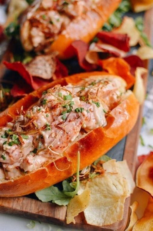 Crispy Fried Red Lobster Roll