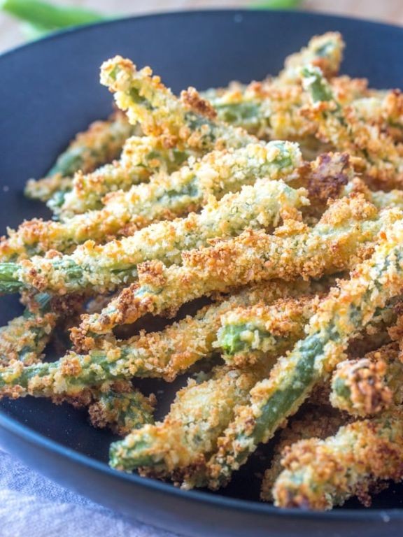 Crispy Oven-Fried Green Beans with Cajun Seasoning