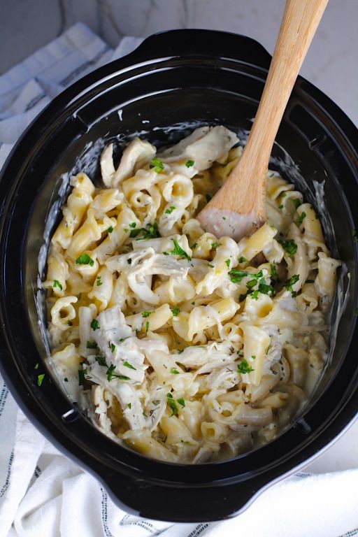 Crockpot Ranch Chicken Alfredo