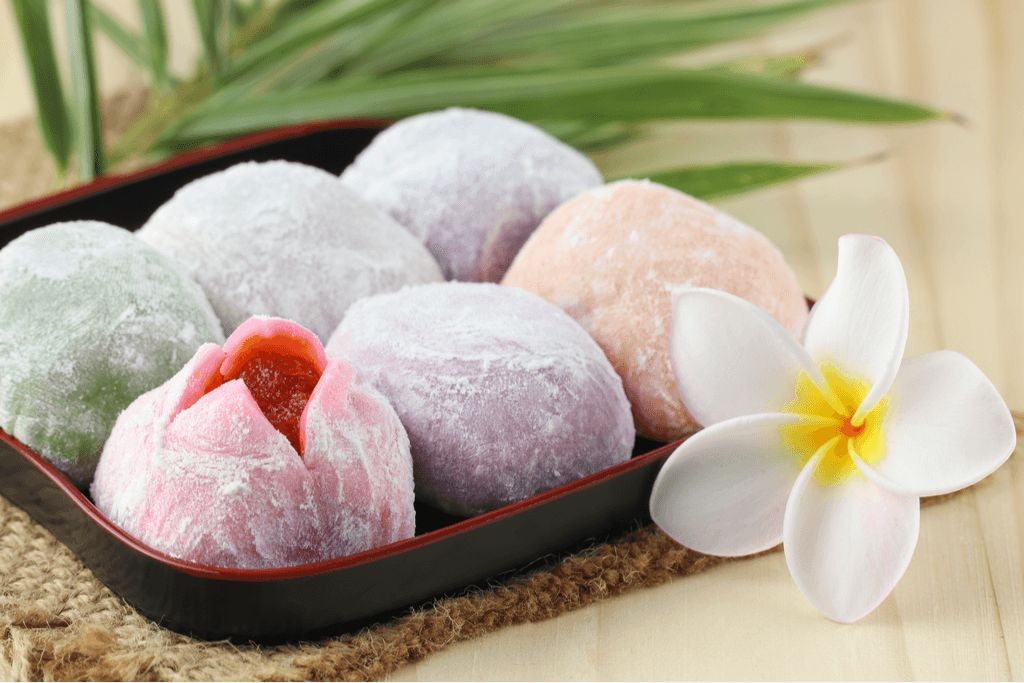 Daifuku (Stuffed Mochi)