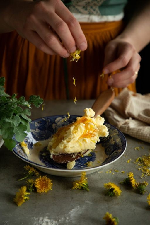 Dandelion Flower Butter
