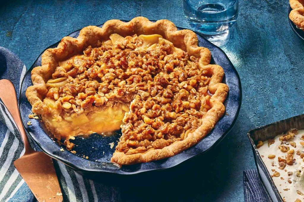 Deep-Dish Apple Pie with Walnuts