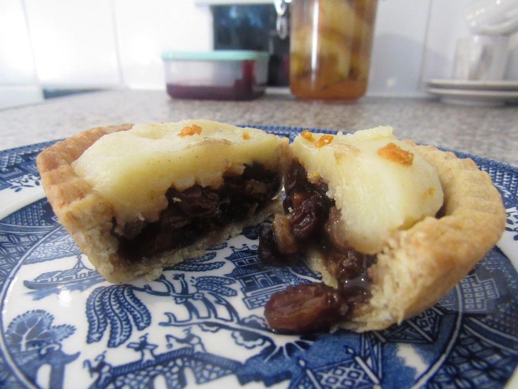 Eggnog Mincemeat Pie