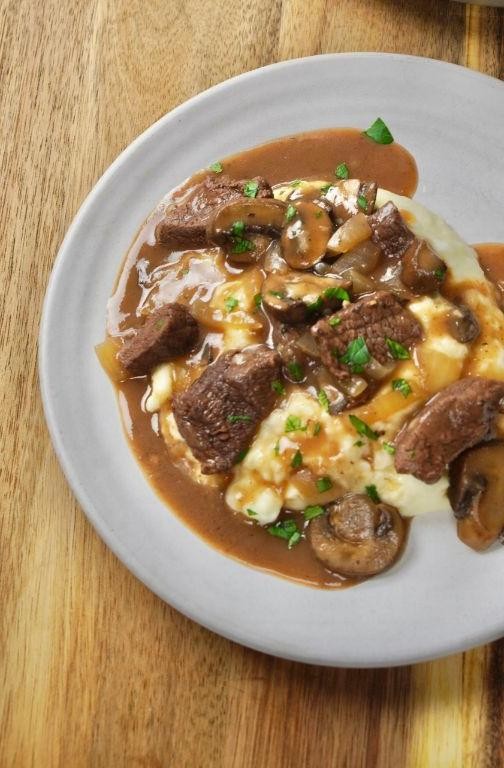 Elk Roast with Mushroom Gravy and Onions
