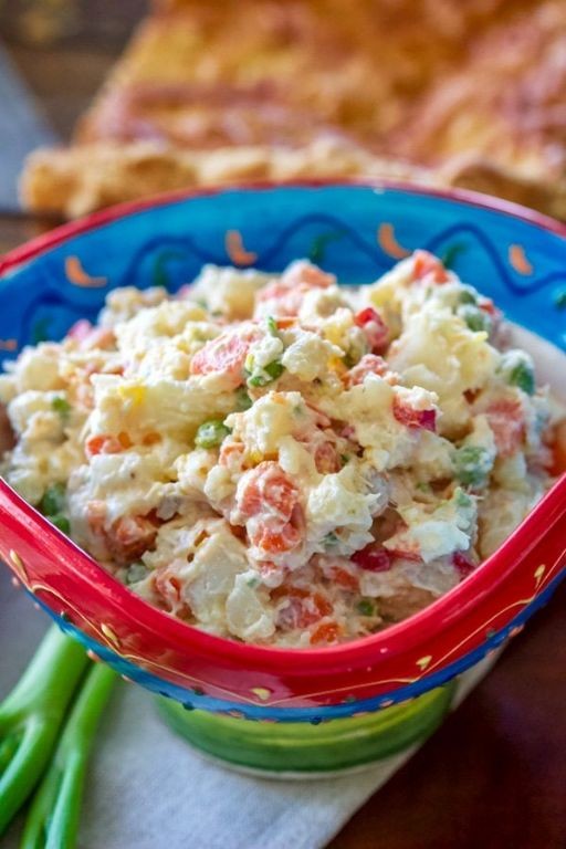 Ensaladilla rusa (Spanish-style potato salad)