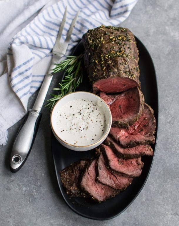 Eye of Round Steak with Creamy Horseradish Sauce