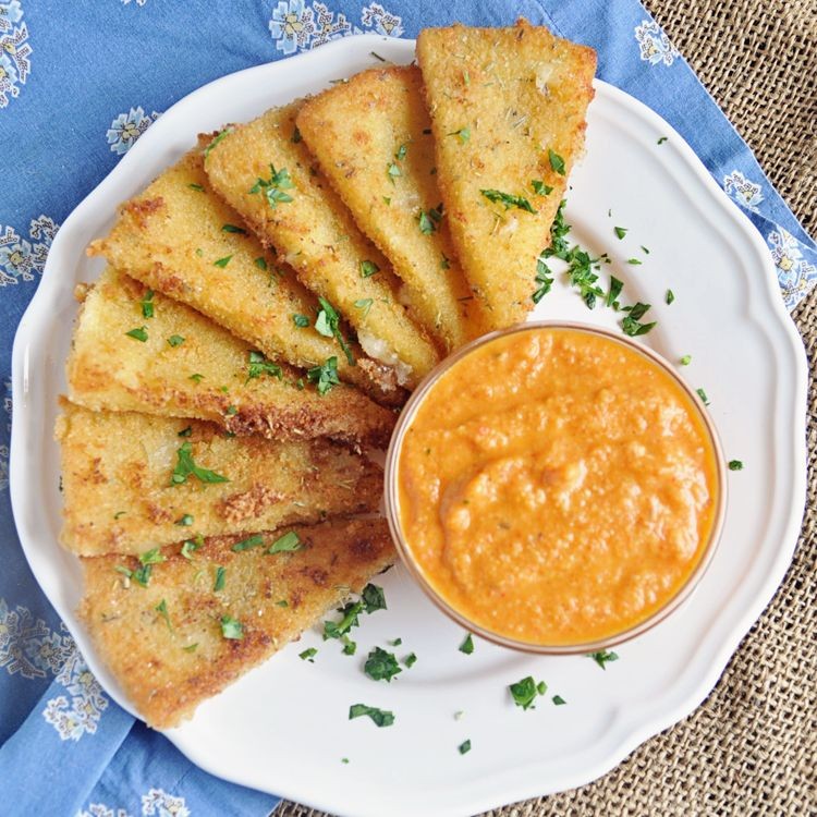Fire-Roasted Romesco Sauce with Manchego Cheese