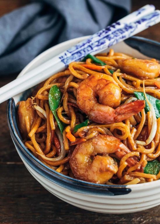 Garlic Chili Oil Shrimp Lo Mein