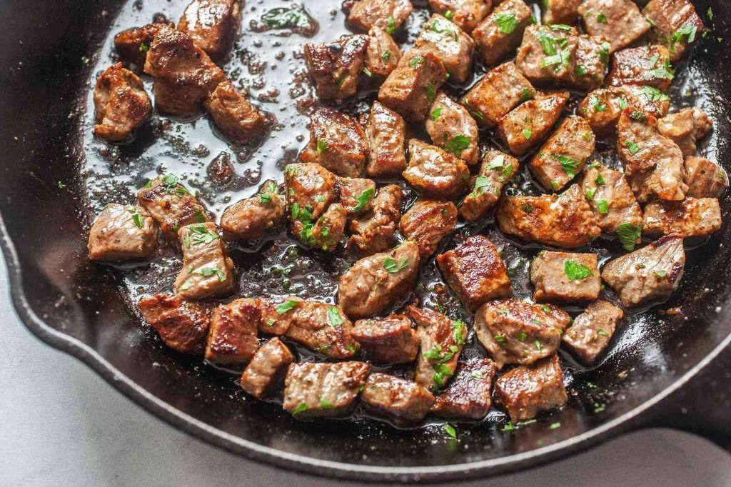 Garlic Herb Oven-Baked Cube Steak